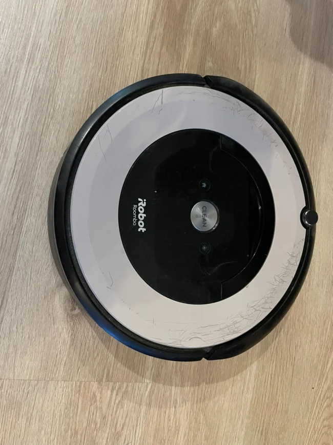 iRobot Roomba e5 - obrazek 4
