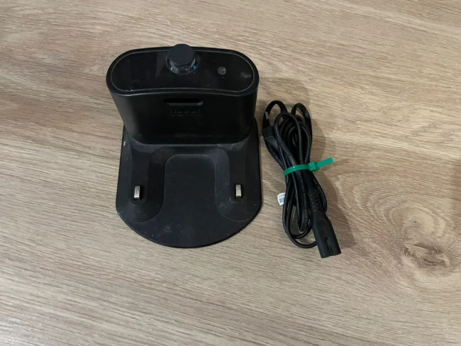 iRobot Roomba e5 - obrazek 3